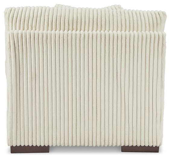 Lindyn Sectional - Unclaimed Freight North (Aitkin, MN)