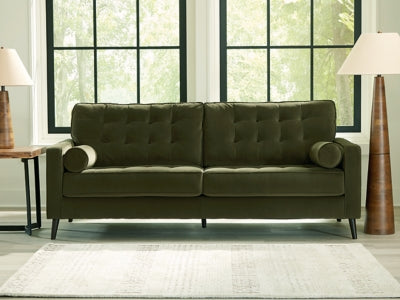 Reveon Lakes Sofa - Unclaimed Freight North (Aitkin, MN)
