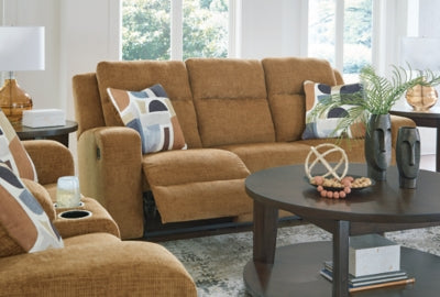 Kanlow Reclining Sofa - Unclaimed Freight North (Aitkin, MN)