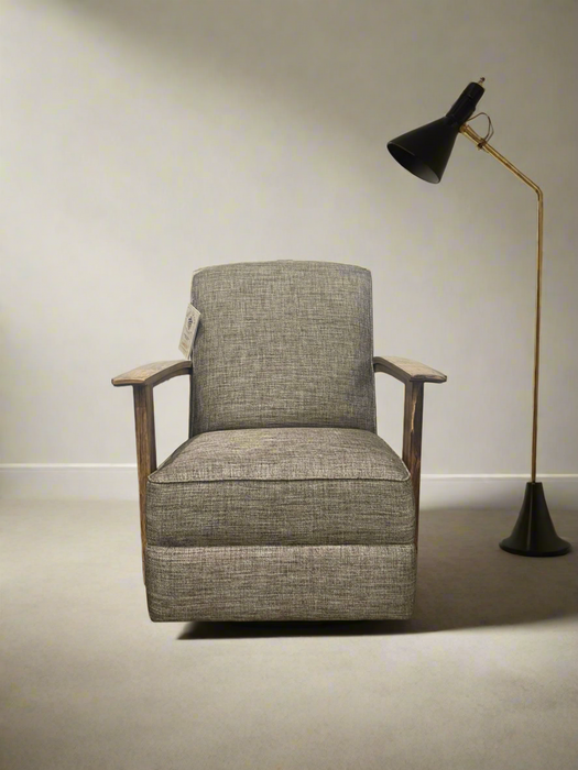 Swivel Chair - Unclaimed Freight North (Aitkin, MN)