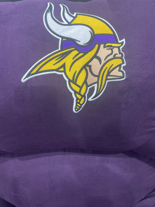 Minnesota Vikings Rocker Recliner - Unclaimed Freight North (Aitkin, MN)