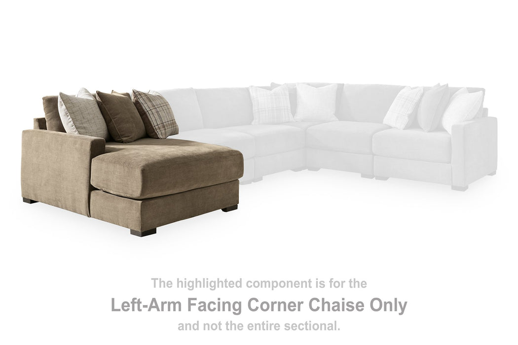 Camellia-Court Sectional with Chaise - Unclaimed Freight North (Aitkin, MN)