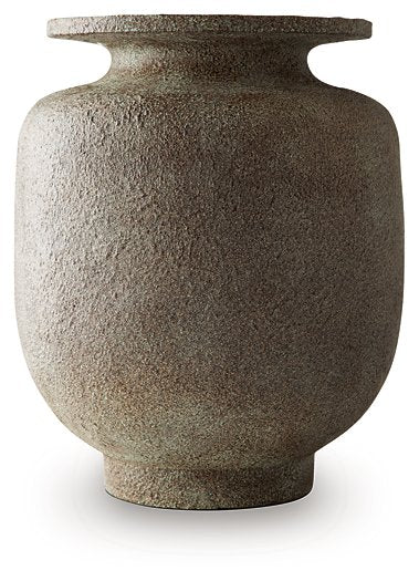 Jedwick Vase - Unclaimed Freight North (Aitkin, MN)