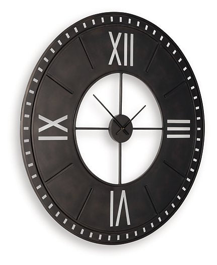 Lytle Wall Clock - Unclaimed Freight North (Aitkin, MN)