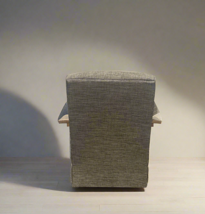 Swivel Chair - Unclaimed Freight North (Aitkin, MN)