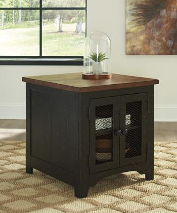 Valebeck End Table Set - Unclaimed Freight North (Aitkin, MN)