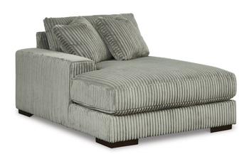 Lindyn Sectional with Chaise - Unclaimed Freight North (Aitkin, MN)