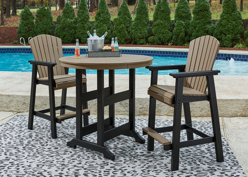 Fairen Trail Outdoor Dining Set - Unclaimed Freight North (Aitkin, MN)