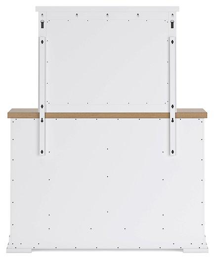 Ashbryn Bedroom Package - Unclaimed Freight North (Aitkin, MN)