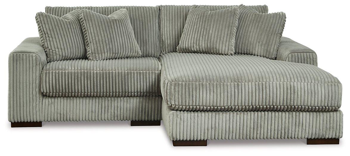Lindyn Sectional with Chaise - Unclaimed Freight North (Aitkin, MN)