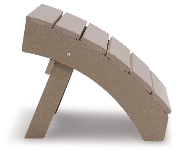 Sundown Treasure Ottoman - Unclaimed Freight North (Aitkin, MN)