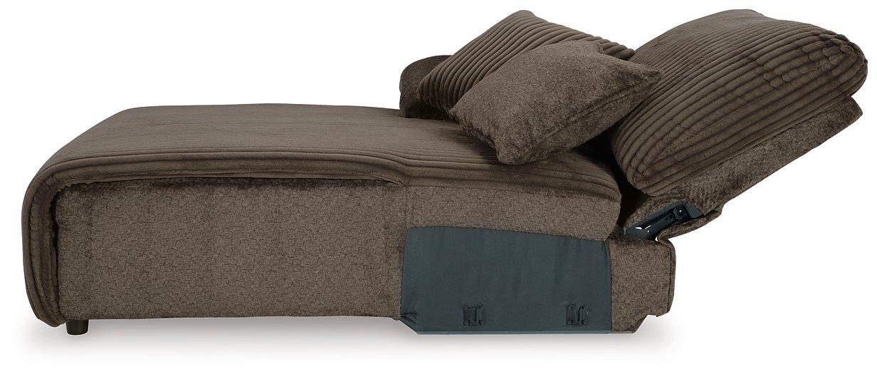 Top Tier Sofa Chaise Sectional - Unclaimed Freight North (Aitkin, MN)