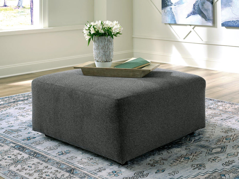 Edenfield Oversized Accent Ottoman - Unclaimed Freight North (Aitkin, MN)
