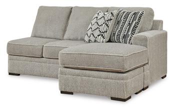Calnita Sectional with Chaise - Unclaimed Freight North (Aitkin, MN)
