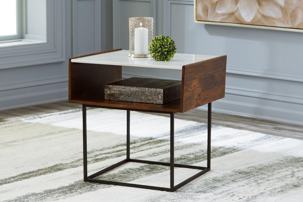 Rusitori End Table