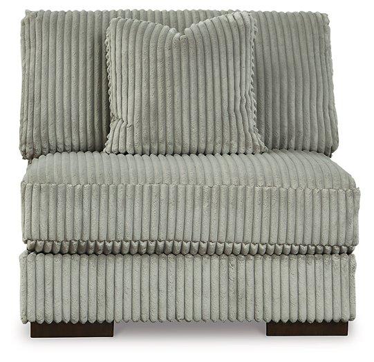 Lindyn Sectional with Double Chaise - Unclaimed Freight North (Aitkin, MN)