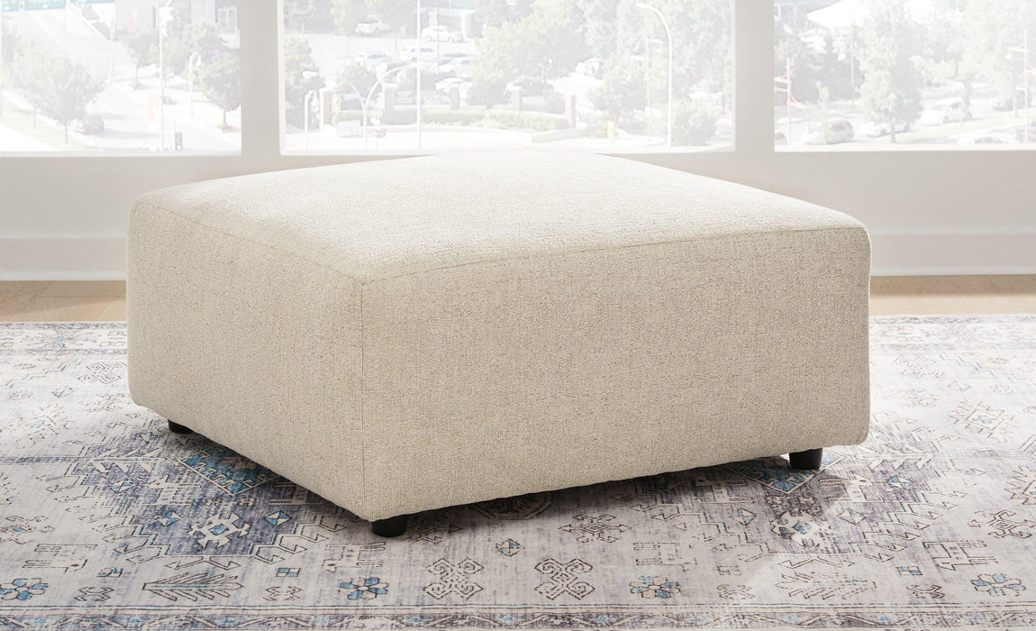 Edenfield Oversized Accent Ottoman - Unclaimed Freight North (Aitkin, MN)