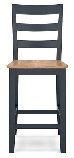 Gesthaven Dining Set - Unclaimed Freight North (Aitkin, MN)