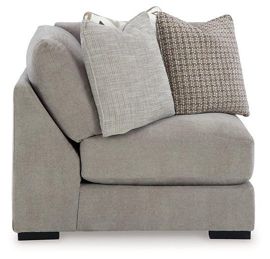 Aslan Court Sectional with Chaise - Unclaimed Freight North (Aitkin, MN)