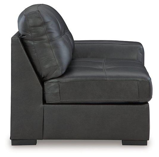 Brindley Pier Sectional Sofa - Unclaimed Freight North (Aitkin, MN)