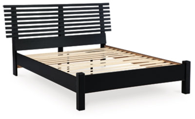 Danziar Queen Slat Bed - Unclaimed Freight North (Aitkin, MN)
