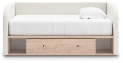 Arloster Upholstered Bed - Unclaimed Freight North (Aitkin, MN)