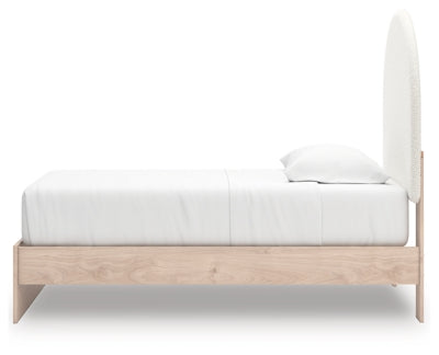 Arloster Upholstered Bed - Unclaimed Freight North (Aitkin, MN)