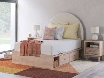 Arloster Upholstered Bed - Unclaimed Freight North (Aitkin, MN)