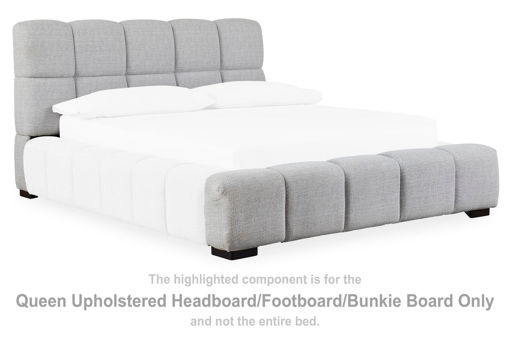 Grendusk Upholstered Bed