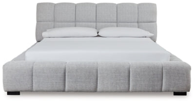 Grendusk Upholstered Bed - Unclaimed Freight North (Aitkin, MN)