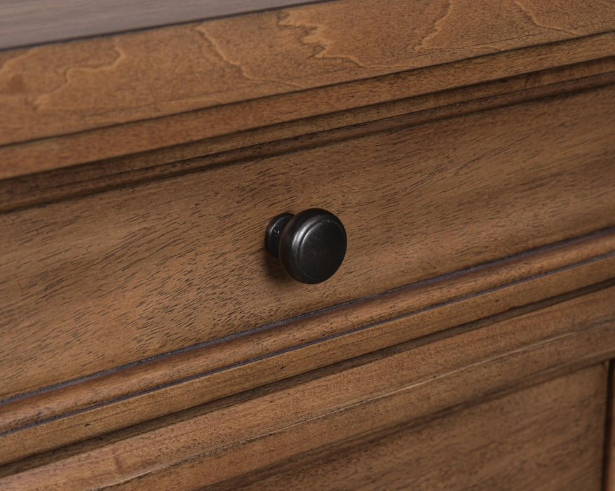 Chadworth Dresser