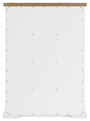 Ashbryn Chest of Drawers - Unclaimed Freight North (Aitkin, MN)