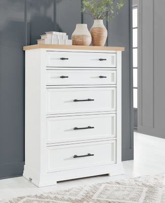 Ashbryn Chest of Drawers - Unclaimed Freight North (Aitkin, MN)