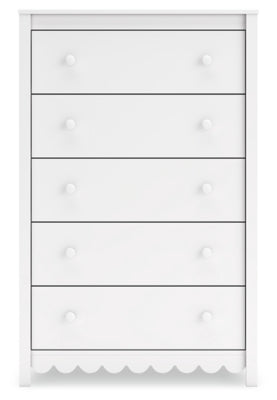 Hallityn Chest of Drawers - Unclaimed Freight North (Aitkin, MN)