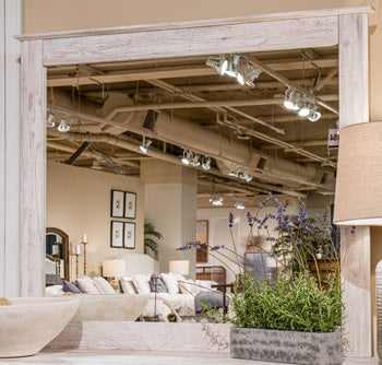 Makidern Bedroom Mirror - Unclaimed Freight North (Aitkin, MN)