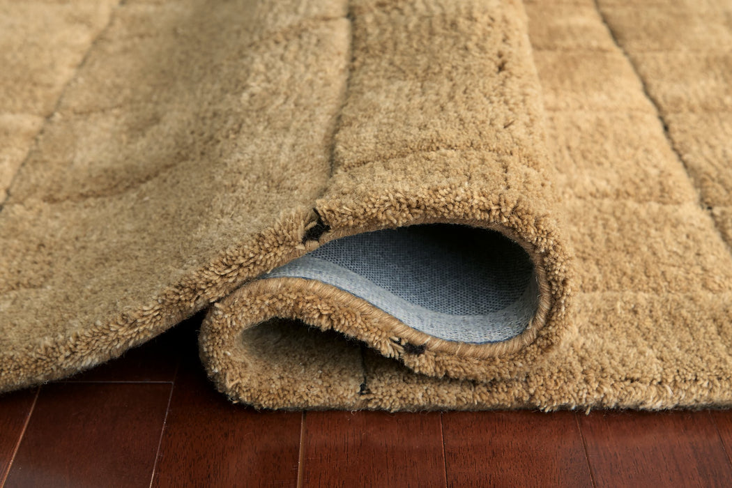 Luzmont Rug - Unclaimed Freight North (Aitkin, MN)