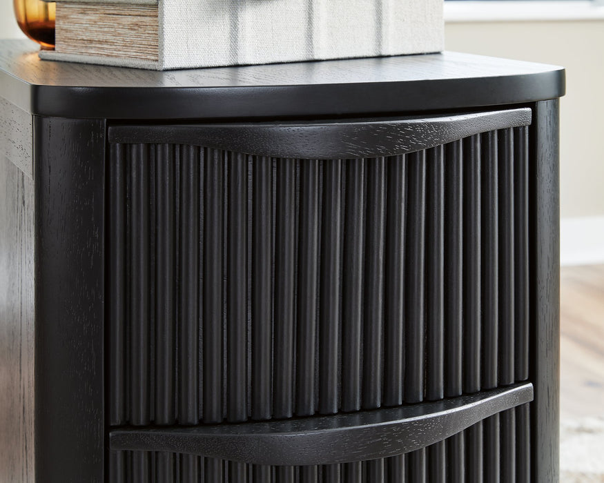 Camdill Chairside End Table - Unclaimed Freight North (Aitkin, MN)