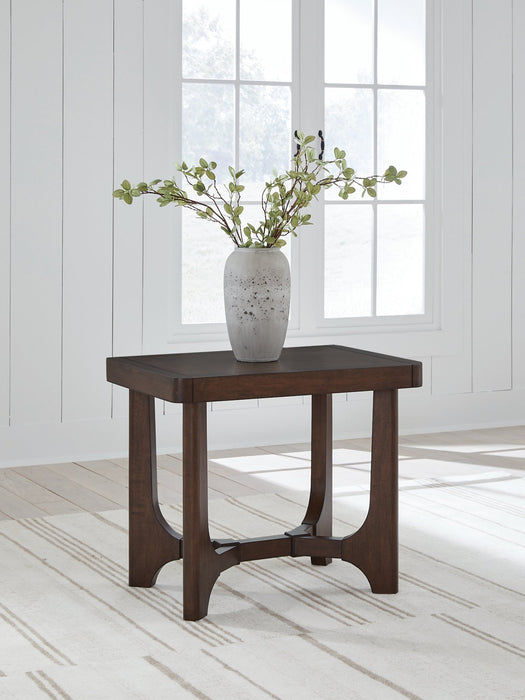Korestone End Table - Unclaimed Freight North (Aitkin, MN)