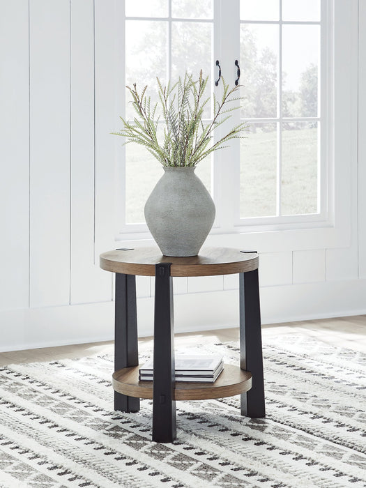 Ridgester End Table - Unclaimed Freight North (Aitkin, MN)