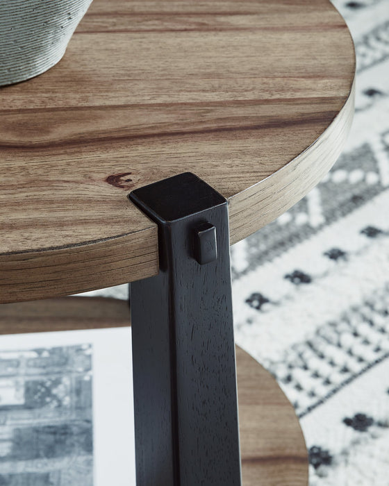 Ridgester End Table - Unclaimed Freight North (Aitkin, MN)