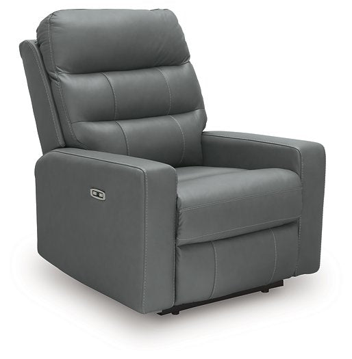 Pennacle Pier Power Recliner - Unclaimed Freight North (Aitkin, MN)
