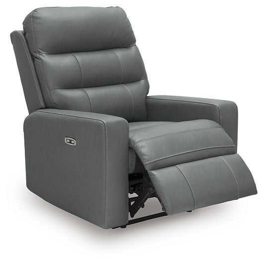 Pennacle Pier Power Recliner - Unclaimed Freight North (Aitkin, MN)