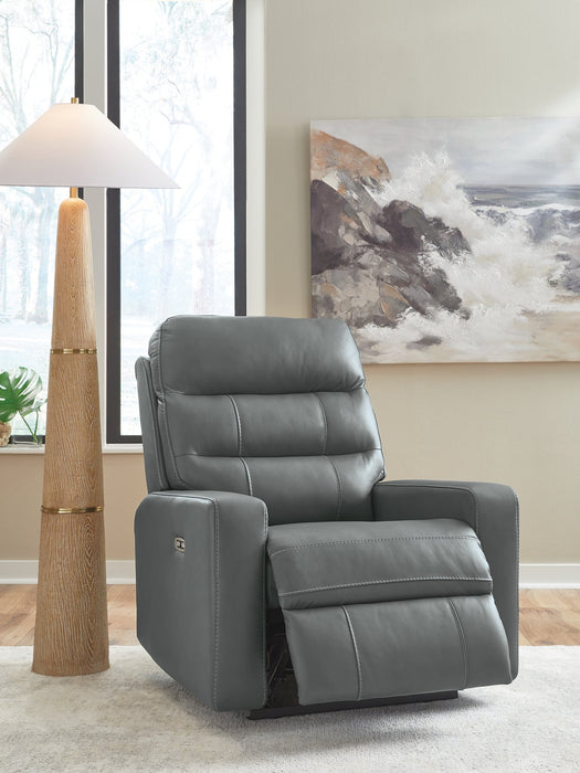 Pennacle Pier Power Recliner - Unclaimed Freight North (Aitkin, MN)