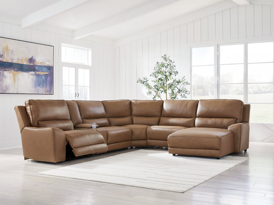 DeepWakes Power Reclining Sectional with Chaise - Unclaimed Freight North (Aitkin, MN)