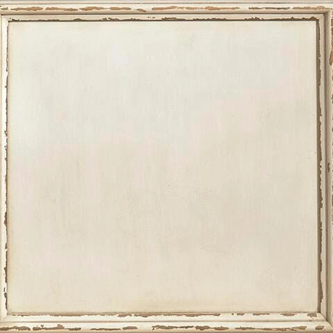 Realyn Table Set